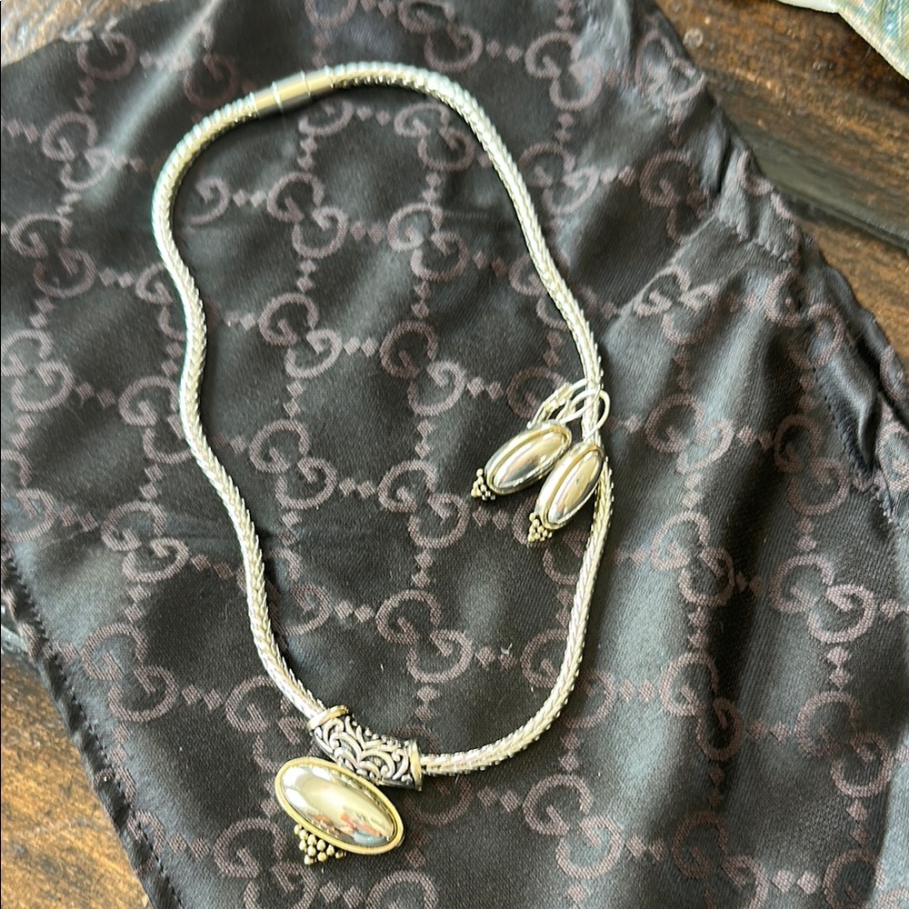 Elegant Silver Necklace and Earring Set